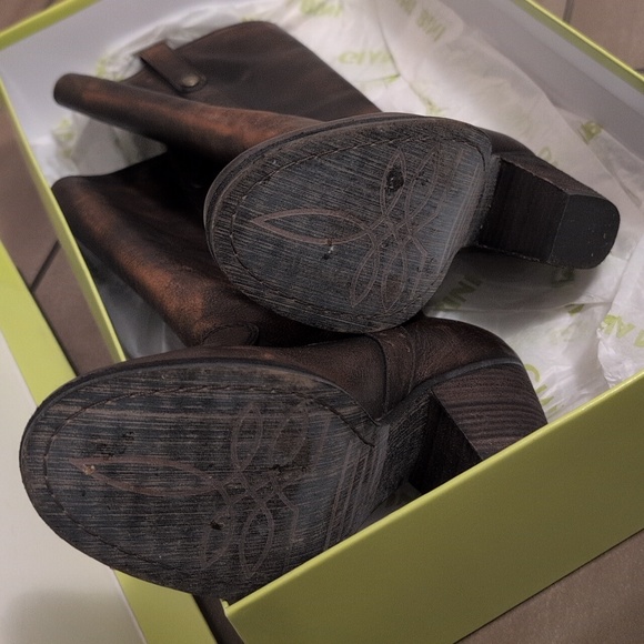 Gianni Bini Dark Brown Leather High Noon boots - Picture 5 of 8